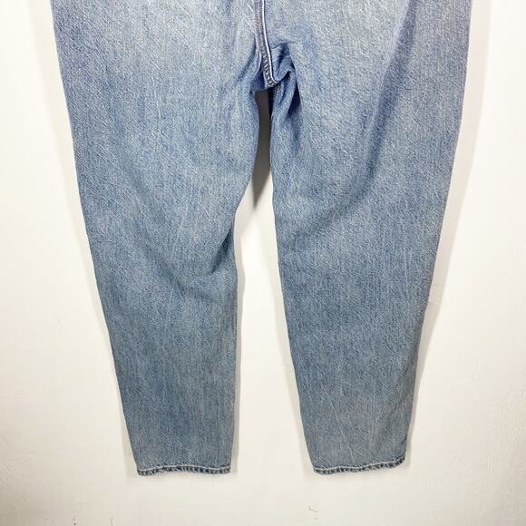 American Eagle Outfitters Hi Rise Mom Jeans Distressed Destroyed Size 8 - Picture 11 of 11